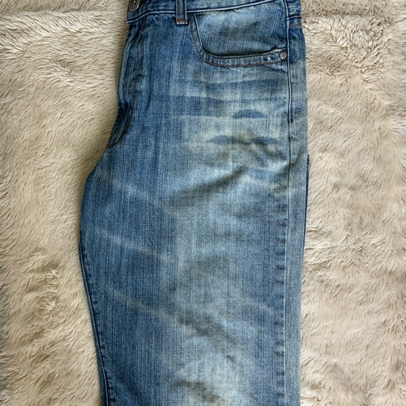 Guess jeans - Picture 2 of 5